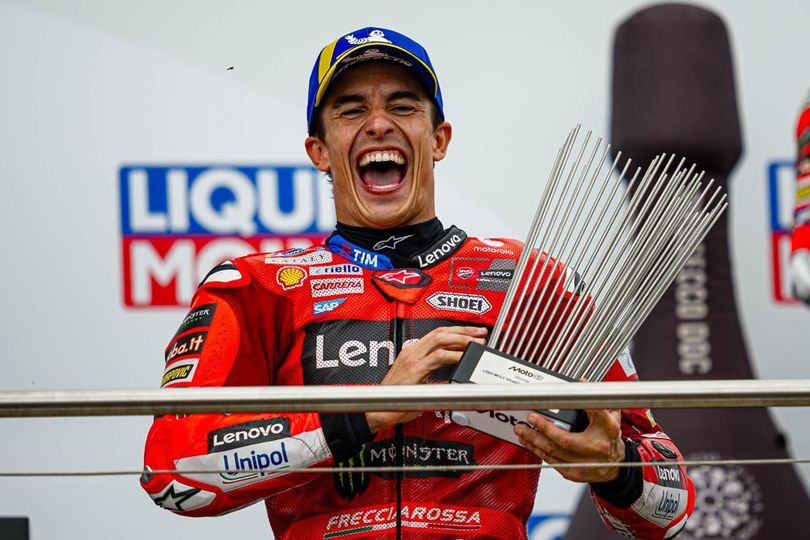 Davide Tardozzi Ingin Marc Marquez Bela Ducati Sampai Pensiun di MotoGP