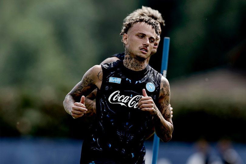 Pemain Baru Napoli Ini Akui Sempat Didekati AC Milan, Tapi...