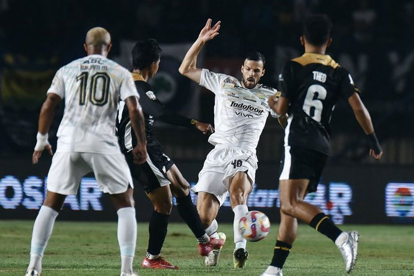 Persib di Piala Presiden 2025 vs Persib di Piala Presiden 2024, Mana nan Lebih Oke? Persib di Piala Presiden 2025 vs Persib di Piala Presiden 2024, Mana nan Lebih Oke?