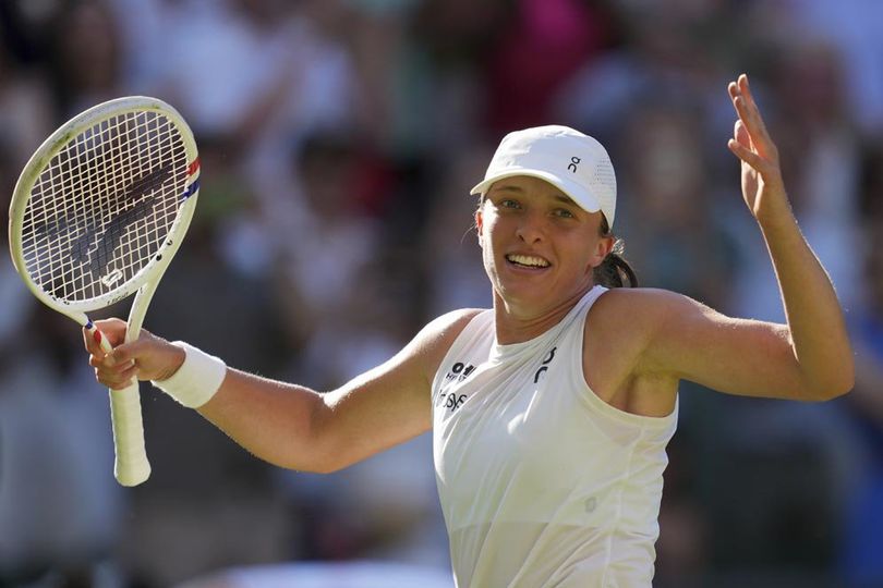 Menang Mudah atas Belinda Bencic, Iga Swiatek Melaju ke Final Wimbledon 2025