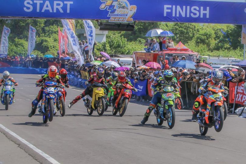 Ribuan Starter dan Penonton Nikmati Gelaran Perdana Yamaha Cup Race di Titik Nol Tanjung Bira