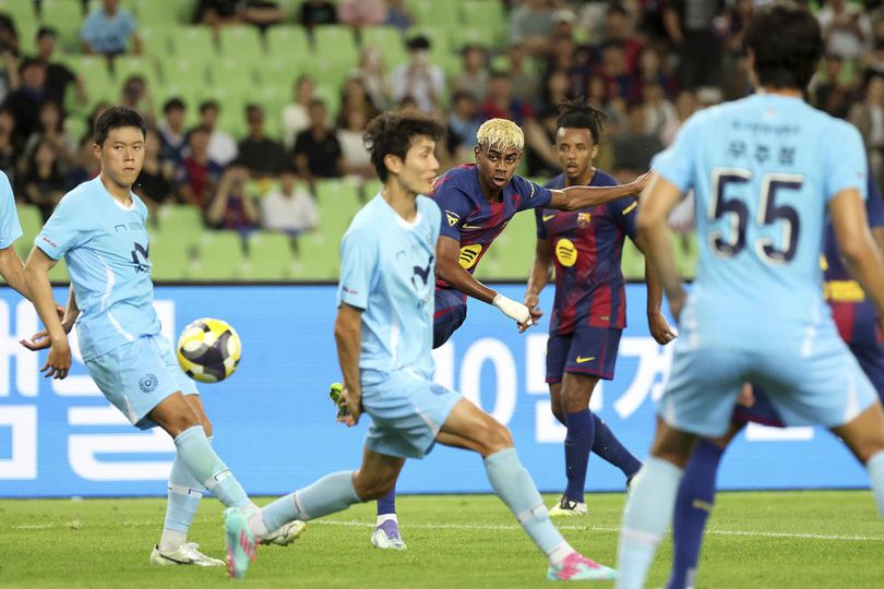 Magis Nomor 10: Yamal Pamerkan Aksi-aksi ala Messi dan Neymar di Laga Daegu vs Barcelona Magis Nomor 10: Yamal Pamerkan Aksi-aksi ala Messi dan Neymar di Laga Daegu vs Barcelona