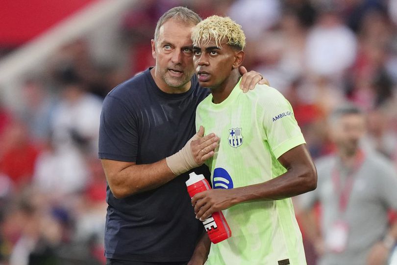 Pelatih Barcelona Sebut Lamine Yamal Akan Memenangkan Ballon d'Or Pelatih Barcelona Sebut Lamine Yamal Akan Memenangkan Ballon d'Or
