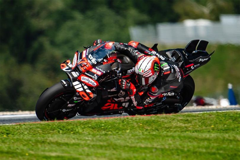 Hasil Sesi Pemanasan MotoGP Austria 2025: Marco Bezzecchi Ungguli Pecco Bagnaia