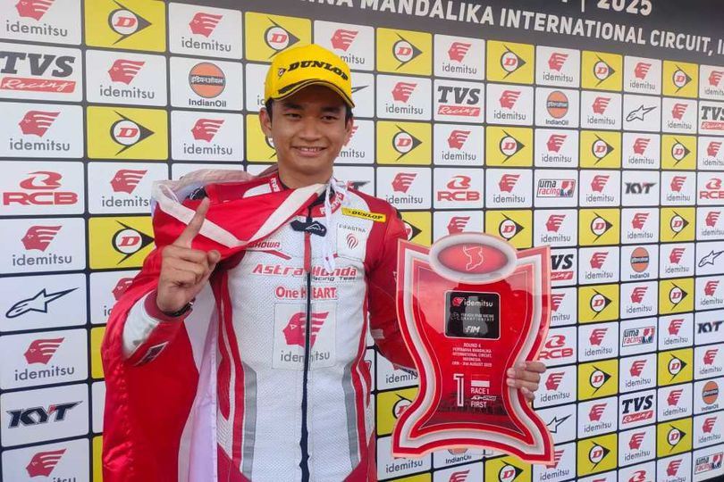Fadillah Arbi Aditama Juara Race 1 AP250 ARRC 2025 Mandalika