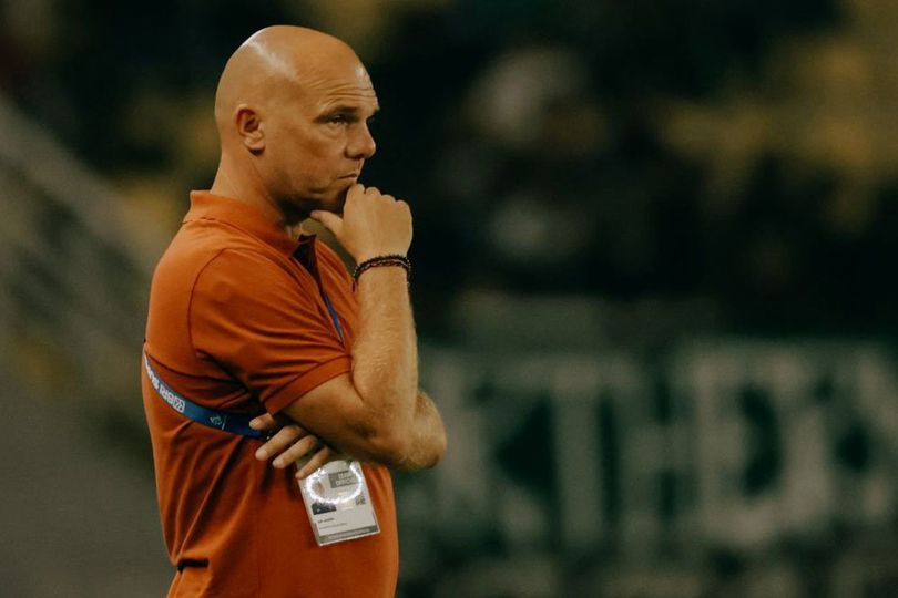Pelatih Asal Belanda Kesulitan di Indonesia? Ini Pengakuan Pelatih Bali United Pelatih Asal Belanda Kesulitan di Indonesia? Ini Pengakuan Pelatih Bali United