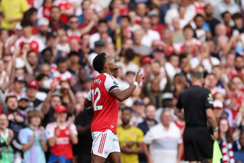 Mikel Arteta Tegaskan Masa Depan Jurrien Timber di Arsenal: Sinyal Kontrak Baru Menguat