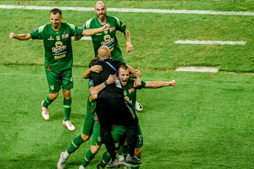Jelang Persib vs Persebaya di Pekan 5 BRI Super League: Bajul Ijo Siapkan Taktik Khusus Jelang Persib vs Persebaya di Pekan 5 BRI Super League: Bajul Ijo Siapkan Taktik Khusus