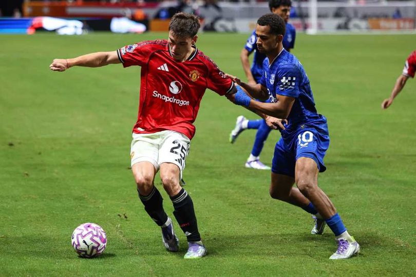 Manchester United Didesak Perkuat Lini Tengah Sebelum Gaet Benjamin Sesko