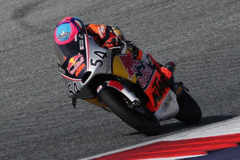 2 Kecelakaan di Kualifikasi Tak Bikin Veda Ega Pratama Gentar Hadapi Balapan Red Bull Rookies Cup San Marino 2025