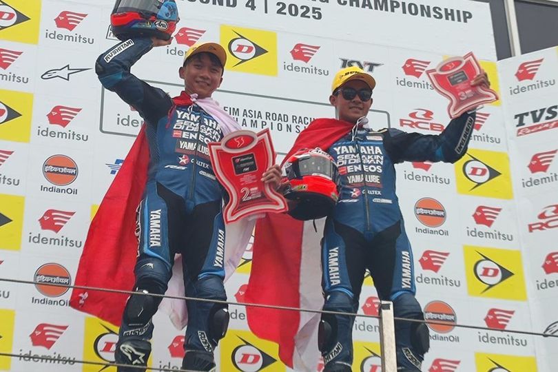 Yamaha Racing Indonesia Sebut Podium Ganda di ARRC Mandalika 2025 Jadi Hadiah Ulang Tahun Yamaha Ke-70 Yamaha Racing Indonesia Sebut Podium Ganda di ARRC Mandalika 2025 Jadi Hadiah Ulang Tahun Yamaha Ke-70