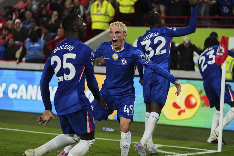 Akankah Alejandro Garnacho Disambut Publik Old Trafford Sebagai Pengkhianat di Laga Manchester United vs Chelsea? Akankah Alejandro Garnacho Disambut Publik Old Trafford Sebagai Pengkhianat di Laga Manchester United vs Chelsea?
