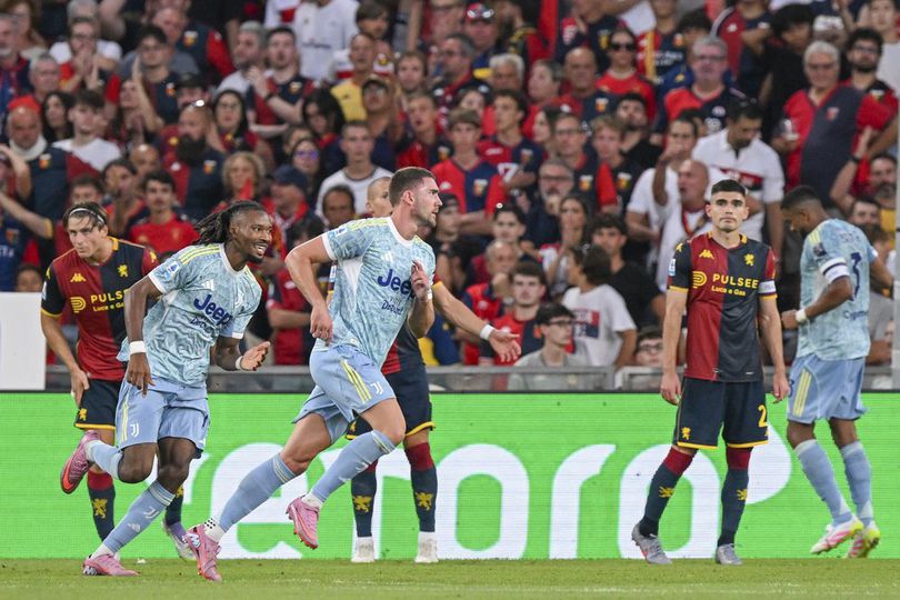 AC Milan Masih Minati Vlahovic: Ada Kendala dan Pesaing yang Harus Diwaspadai AC Milan Masih Minati Vlahovic: Ada Kendala dan Pesaing yang Harus Diwaspadai