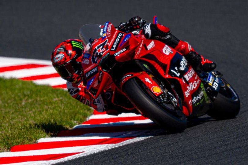 Hasil Sprint Race MotoGP Malaysia 2025: Pecco Bagnaia Menang, Alex Marquez Kunci Gelar Runner up Hasil Sprint Race MotoGP Malaysia 2025: Pecco Bagnaia Menang, Alex Marquez Kunci Gelar Runner up
