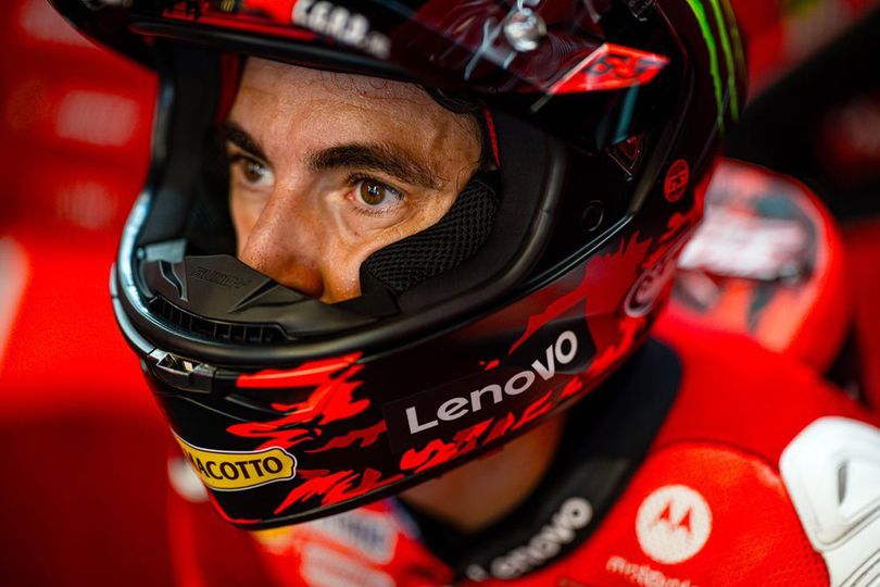 Pecco Bagnaia Merasa Sia-siakan MotoGP 2025 Gara-Gara Sulit Kompetitif, Angkat Topi untuk Dominasi Marc Marquez