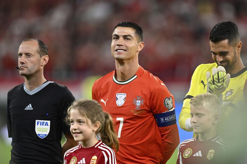 Di Usia 40 Tahun, Cristiano Ronaldo Samai Rekor Top Skor Sepanjang Masa Kualifikasi Piala Dunia! Di Usia 40 Tahun, Cristiano Ronaldo Samai Rekor Top Skor Sepanjang Masa Kualifikasi Piala Dunia!