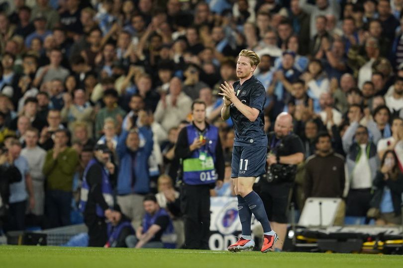 Kartu Merah yang Menjadi Titik Balik Kekalahan Napoli di Rumah Lama Kevin De Bruyne Kartu Merah yang Menjadi Titik Balik Kekalahan Napoli di Rumah Lama Kevin De Bruyne