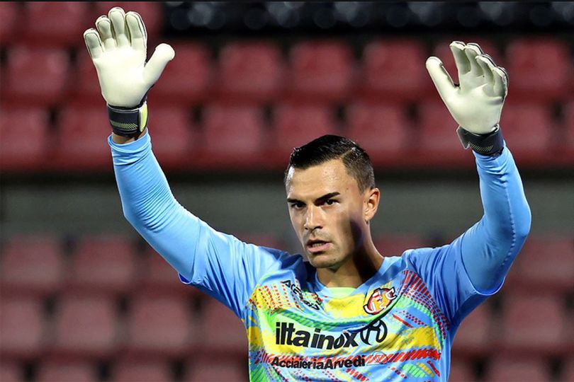 Emil Audero Luar Biasa! Bikin 9 Penyelamatan Lawan Verona, Cremonese Tempel Ketat Juventus di Papan Atas Serie A