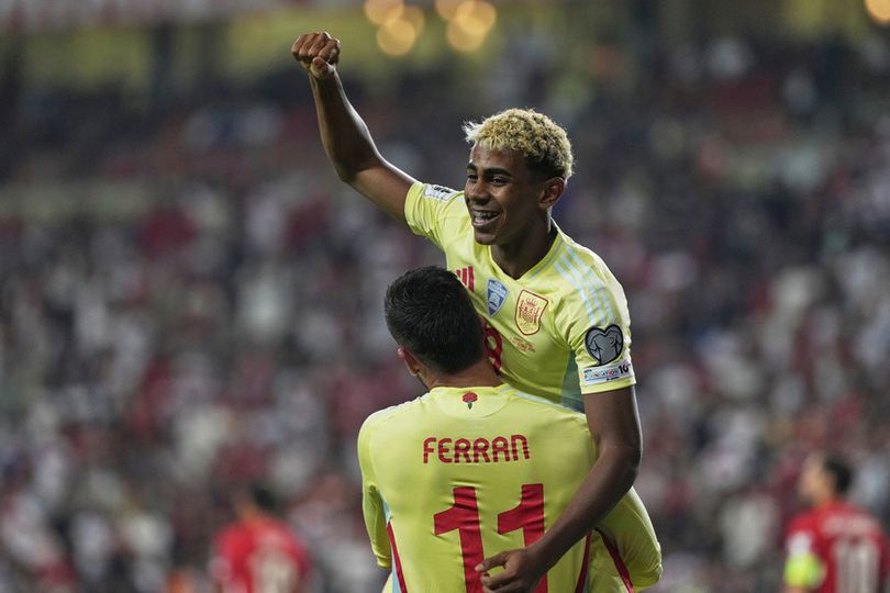 Gol, Assist, dan Lamine Yamal Gol, Assist, dan Lamine Yamal