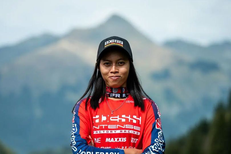 Sejarah! Milatul Khaqimah Jadi Pembalap Downhill Indonesia Pertama yang Direkrut Tim Profesional Eropa Sejarah! Milatul Khaqimah Jadi Pembalap Downhill Indonesia Pertama yang Direkrut Tim Profesional Eropa