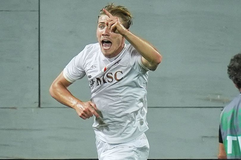 Rasmus Hojlund Kembali ke Manchester, Siap Jadi Starter Napoli Lawan Manchester City di Liga Champions Rasmus Hojlund Kembali ke Manchester, Siap Jadi Starter Napoli Lawan Manchester City di Liga Champions