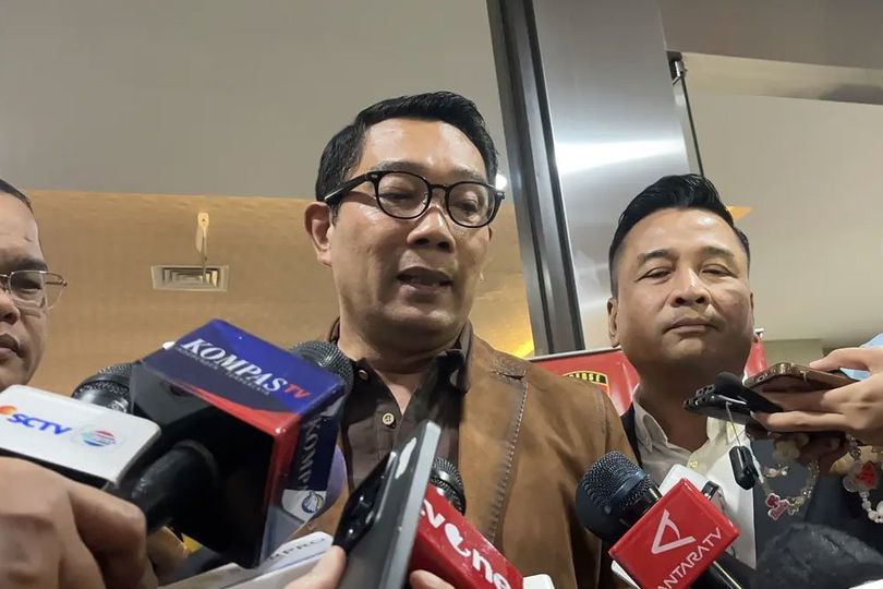 KPK Ungkap Dua Skema Lelang Mobil BJ Habibie yang Disita dari Ridwan Kamil KPK Ungkap Dua Skema Lelang Mobil BJ Habibie yang Disita dari Ridwan Kamil