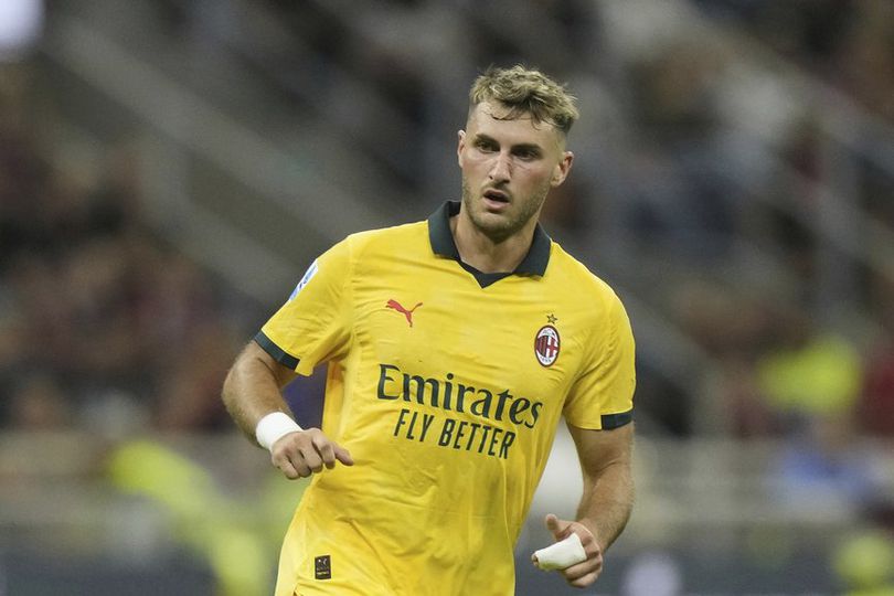 Santiago Gimenez Mandul di AC Milan, Legenda Rossoneri Ini Ikut Heran