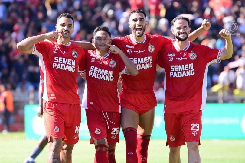 Malapetaka Semen Padang dengan 7 Kekalahan Beruntun dan di Dasar Klasemen BRI Super League: Masih Bisa Bangkit? Malapetaka Semen Padang dengan 7 Kekalahan Beruntun dan di Dasar Klasemen BRI Super League: Masih Bisa Bangkit?