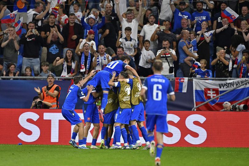 Hasil Slovakia vs Jerman: Dipermalukan! Der Panzer Tumbang Secara Mengejutkan Hasil Slovakia vs Jerman: Dipermalukan! Der Panzer Tumbang Secara Mengejutkan