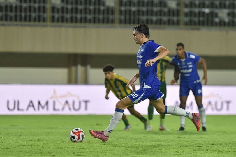 Hasil BRI Super League PSBS Biak vs Persib Bandung: Maung Bandung 'Hanya' Cetak 3 Gol dari 28 Shot! Hasil BRI Super League PSBS Biak vs Persib Bandung: Maung Bandung 'Hanya' Cetak 3 Gol dari 28 Shot!