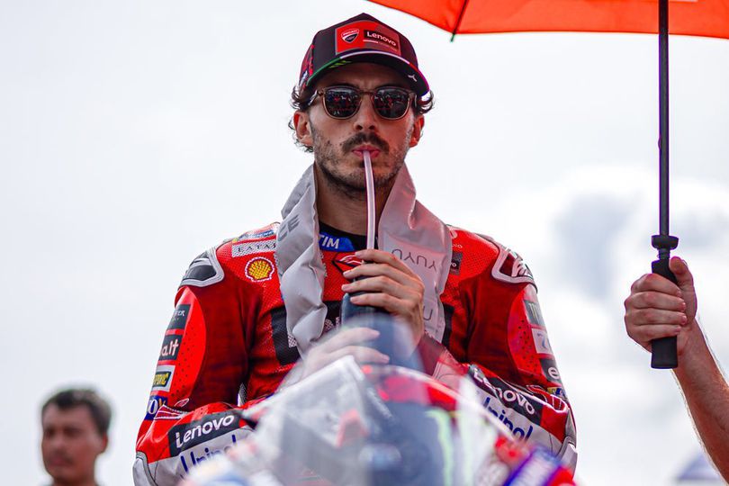 Ducati Ungkap Alasan Pecco Bagnaia Tak Temui Wartawan Usai Gagal Finis di MotoGP Mandalika 2025