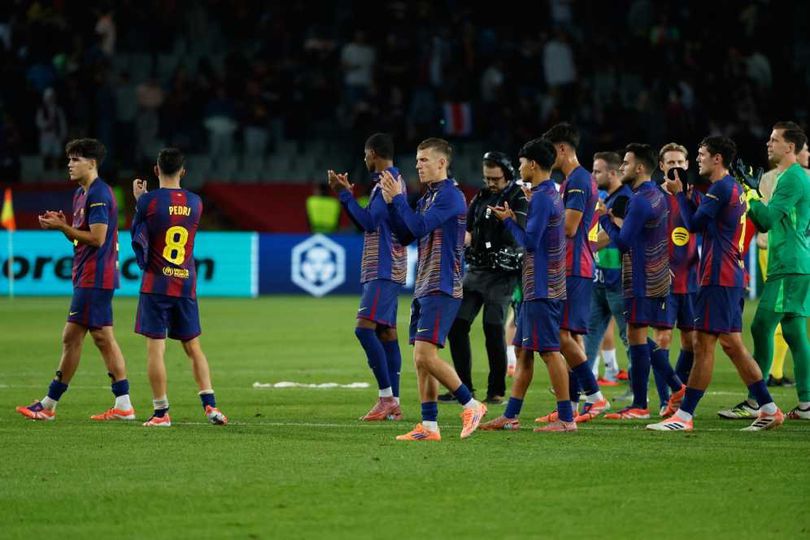 PSG Buktikan Kelasnya, Hansi Flick Akui Barcelona Belum Selevel