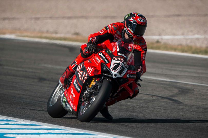 Hasil Superpole WorldSBK Spanyol 2025: Kalahkan Toprak Razgatlioglu, Nicolo Bulega Sabet Pole Hasil Superpole WorldSBK Spanyol 2025: Kalahkan Toprak Razgatlioglu, Nicolo Bulega Sabet Pole