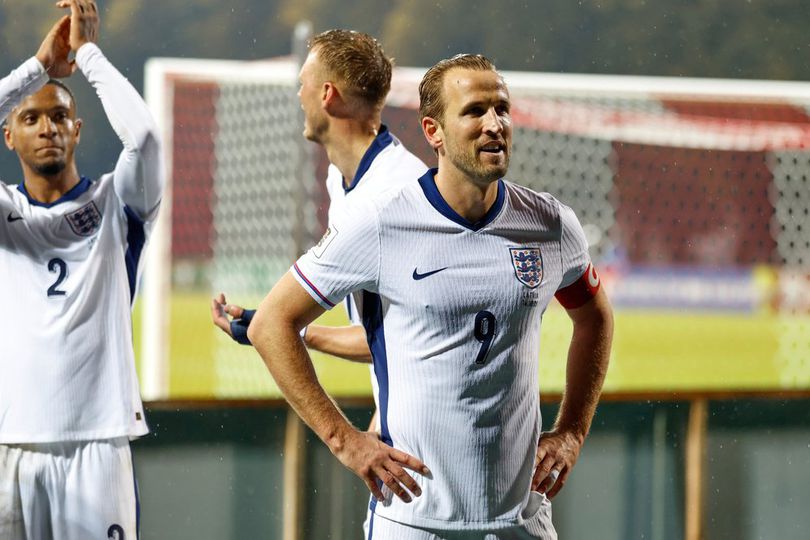 Fans Spurs Siap-siap Gigit Jari! Setelah 21 Gol dari 13 Laga, Harry Kane Akhirnya Jawab Rumor Kembali ke Tottenham Fans Spurs Siap-siap Gigit Jari! Setelah 21 Gol dari 13 Laga, Harry Kane Akhirnya Jawab Rumor Kembali ke Tottenham