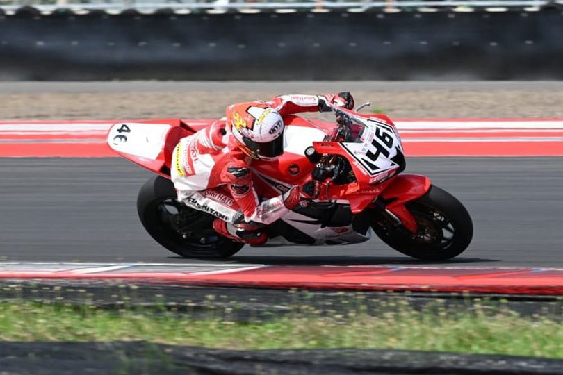 Hasil Race 1 ARRC SS600 Malaysia 2025: Syarifuddin Azman Menang, Herjun Atna Firdaus Tembus 5 Besar Hasil Race 1 ARRC SS600 Malaysia 2025: Syarifuddin Azman Menang, Herjun Atna Firdaus Tembus 5 Besar