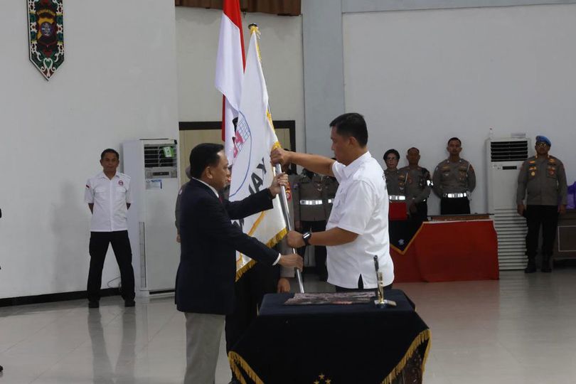 Ketua Umum PBVSI Lantik Kapolda Kalteng Sebagai Ketua PBVSI Provinsi: Saya Yakin Voli Bisa Semakin Maju Ketua Umum PBVSI Lantik Kapolda Kalteng Sebagai Ketua PBVSI Provinsi: Saya Yakin Voli Bisa Semakin Maju