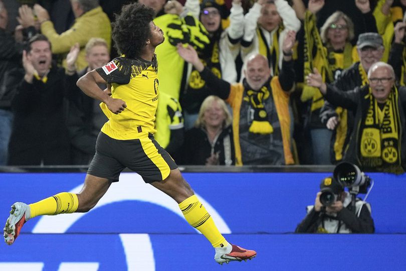 Waduh! Punya Senjata Ilegal, Karim Adeyemi Kena Penalti Rp8,7 Miliar Waduh! Punya Senjata Ilegal, Karim Adeyemi Kena Penalti Rp8,7 Miliar