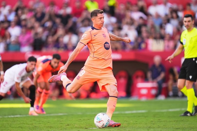 Barcelona Incar Bomber Muda Porto sebagai Pengganti Robert Lewandowski Barcelona Incar Bomber Muda Porto sebagai Pengganti Robert Lewandowski