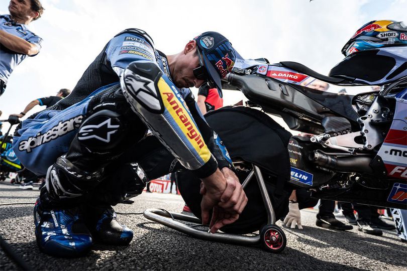 Alex Marquez Tak Merasa 'Kalah' dari Marc Marquez, Justru Bangga Dibekuk Pembalap Terbaik di MotoGP Alex Marquez Tak Merasa 'Kalah' dari Marc Marquez, Justru Bangga Dibekuk Pembalap Terbaik di MotoGP