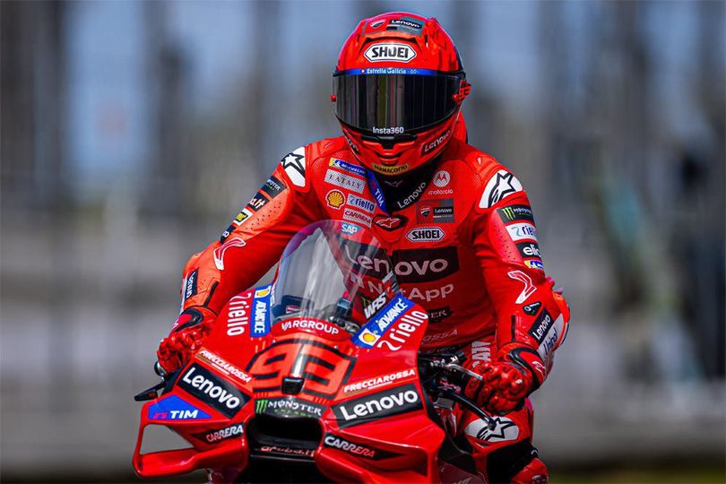 Marc Marquez Maafkan Marco Bezzecchi Usai Tabrakan di MotoGP Mandalika 2025: Saya Juga Bisa Salah
