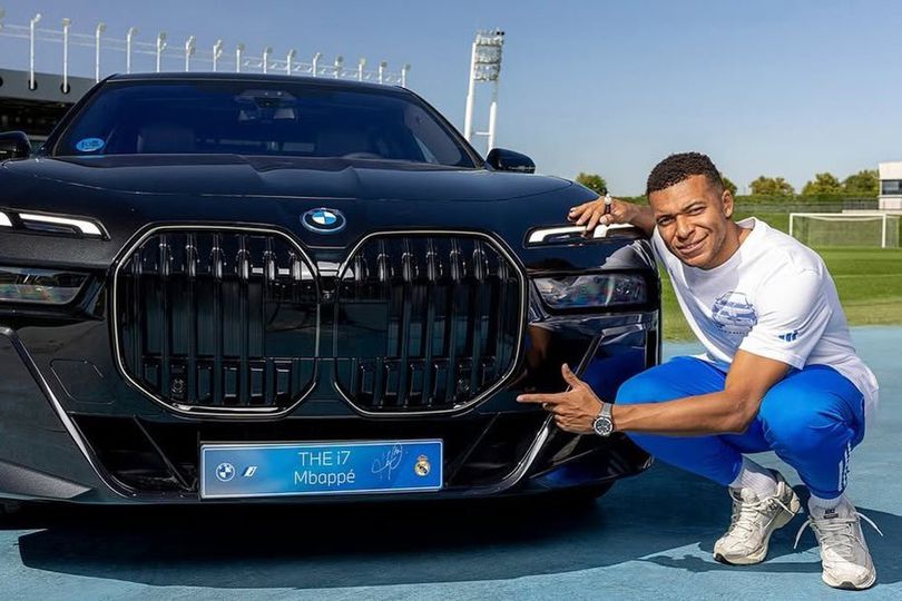 Padahal Tak Punya SIM: Deretan Koleksi Supercar Kylian Mbappe, BMW Jadi yang Terbaru Padahal Tak Punya SIM: Deretan Koleksi Supercar Kylian Mbappe, BMW Jadi yang Terbaru