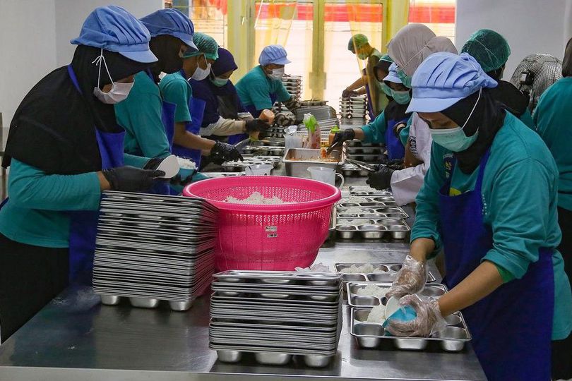 Mengulik Standar Keamanan Pangan Dapur Komersial, dari Sanitasi hingga Biaya HACCP Mengulik Standar Keamanan Pangan Dapur Komersial, dari Sanitasi hingga Biaya HACCP
