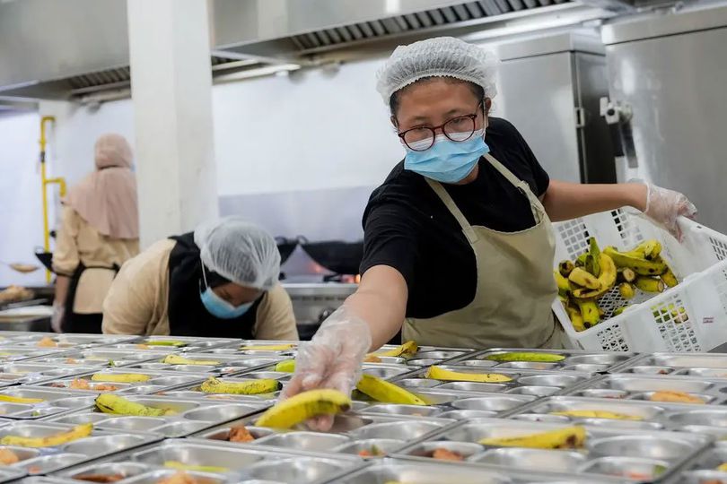 BGN Klaim MBG Bisa Serap 1,6 Juta Pekerja BGN Klaim MBG Bisa Serap 1,6 Juta Pekerja