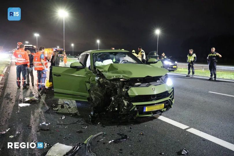 Eks Pemain Juventus Eljero Elia Lolos dari Kecelakaan Hebat di Belanda