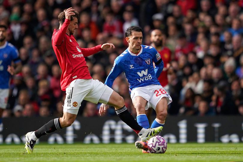 Kontroversi Penalti Sunderland vs Manchester United: VAR Batalkan Keputusan Wasit