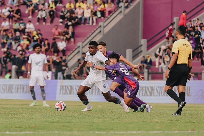 Hasil Persik Kediri vs PSM Makassar: Novri Setiawan Kartu Merah, Macan Putih Dapat 1 Poin di Kandang Hasil Persik Kediri vs PSM Makassar: Novri Setiawan Kartu Merah, Macan Putih Dapat 1 Poin di Kandang