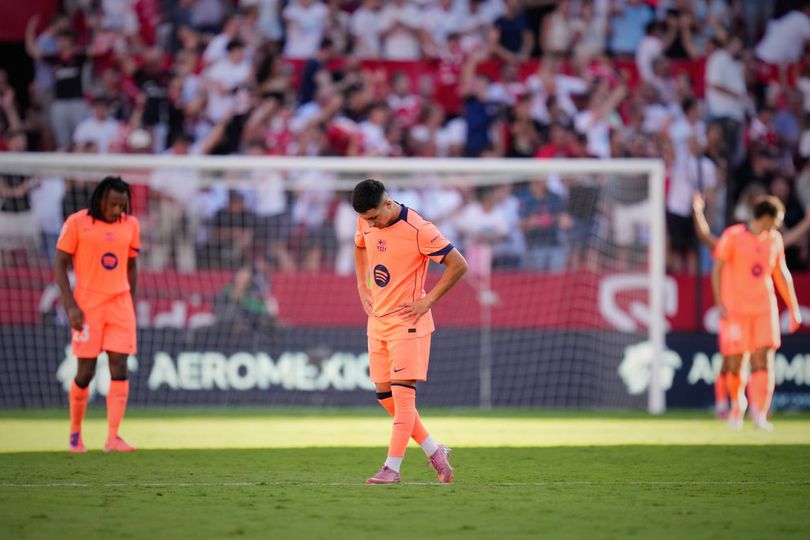 Kalah Telak dari Sevilla, Flick Justru Apresiasi Reaksi Barcelona!