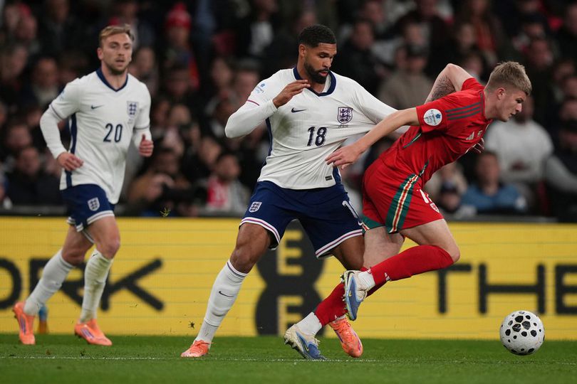 Ide Gila Allegri untuk Loftus-Cheek di Laga AC Milan vs Fiorentina Ide Gila Allegri untuk Loftus-Cheek di Laga AC Milan vs Fiorentina