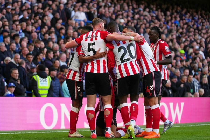 Dari Championship ke Papan Atas Premier League: Bedah Taktik Sunderland di Tangan Regis Le Bris