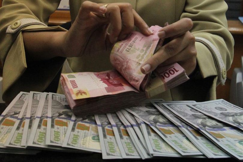 Prediksi Rupiah 30 Oktober: Efek Pertemuan Trump-Xi Jinping dan Sinyal Suku Bunga The Fed Prediksi Rupiah 30 Oktober: Efek Pertemuan Trump-Xi Jinping dan Sinyal Suku Bunga The Fed